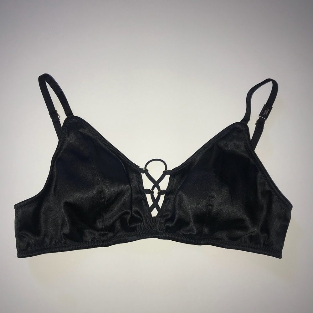 Victoria’s Secret black bralette sz Medium